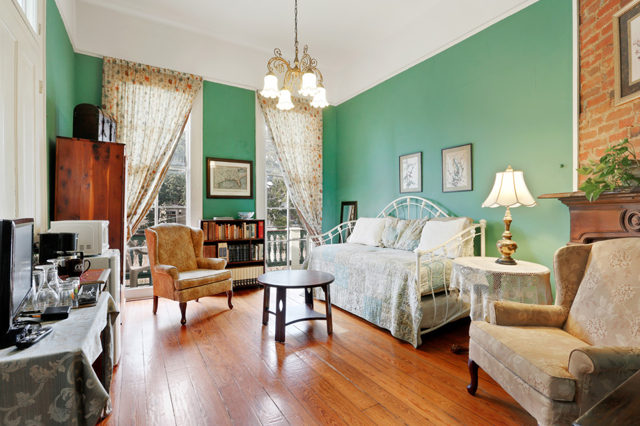 Bassetti Balcony Sitting Room